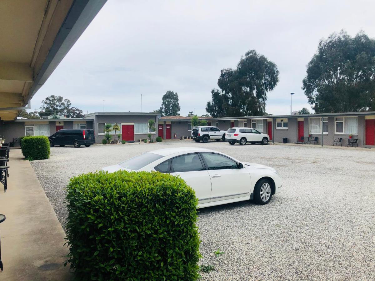Horsham Motel Exterior photo
